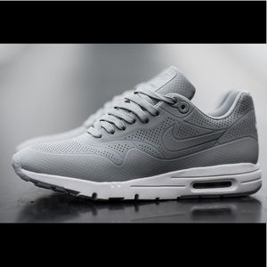 Final sale ! NIKE AIR MAX